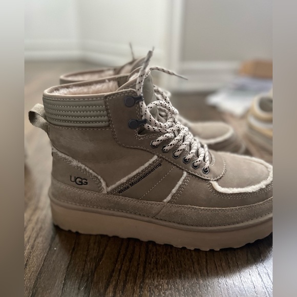 MENS UGG X WHITE MOUNTAINEERING HIGHLAND SPORT DUNE BOOTS - LMTD EDITION - Picture 6 of 8